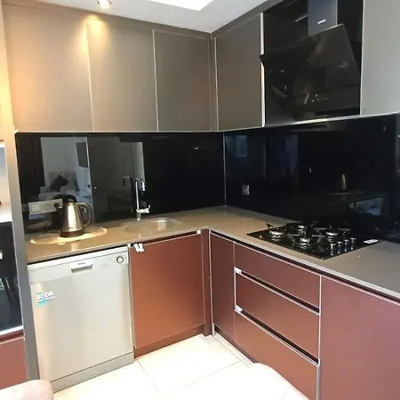 In Luxury 阿拉尼亚